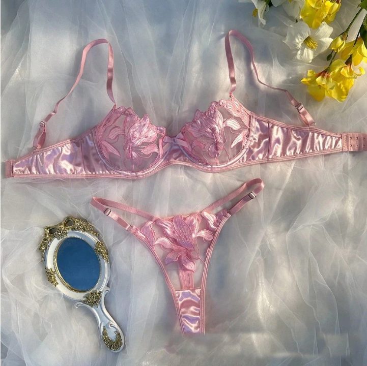 Lingerie set 